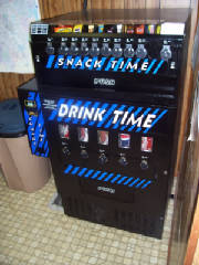 vendingmachines005.jpg